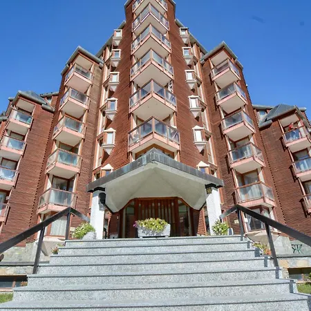 Cozy In With Wifi Апартаменти Брей-Червінія